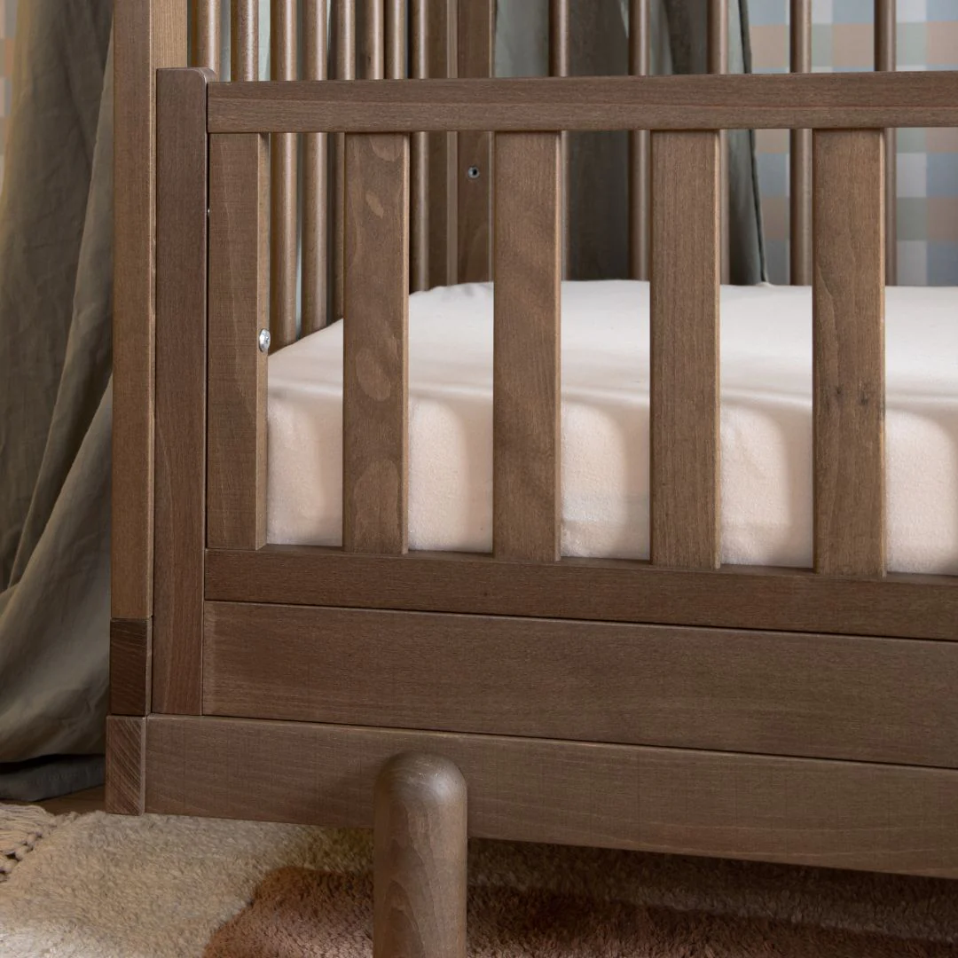 Bliss 4-in-1 Convertible Crib - Image 9