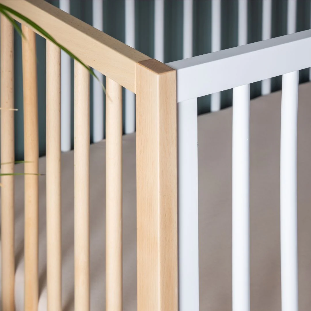 Jolly 3-in-1 Convertible Crib - Image 13