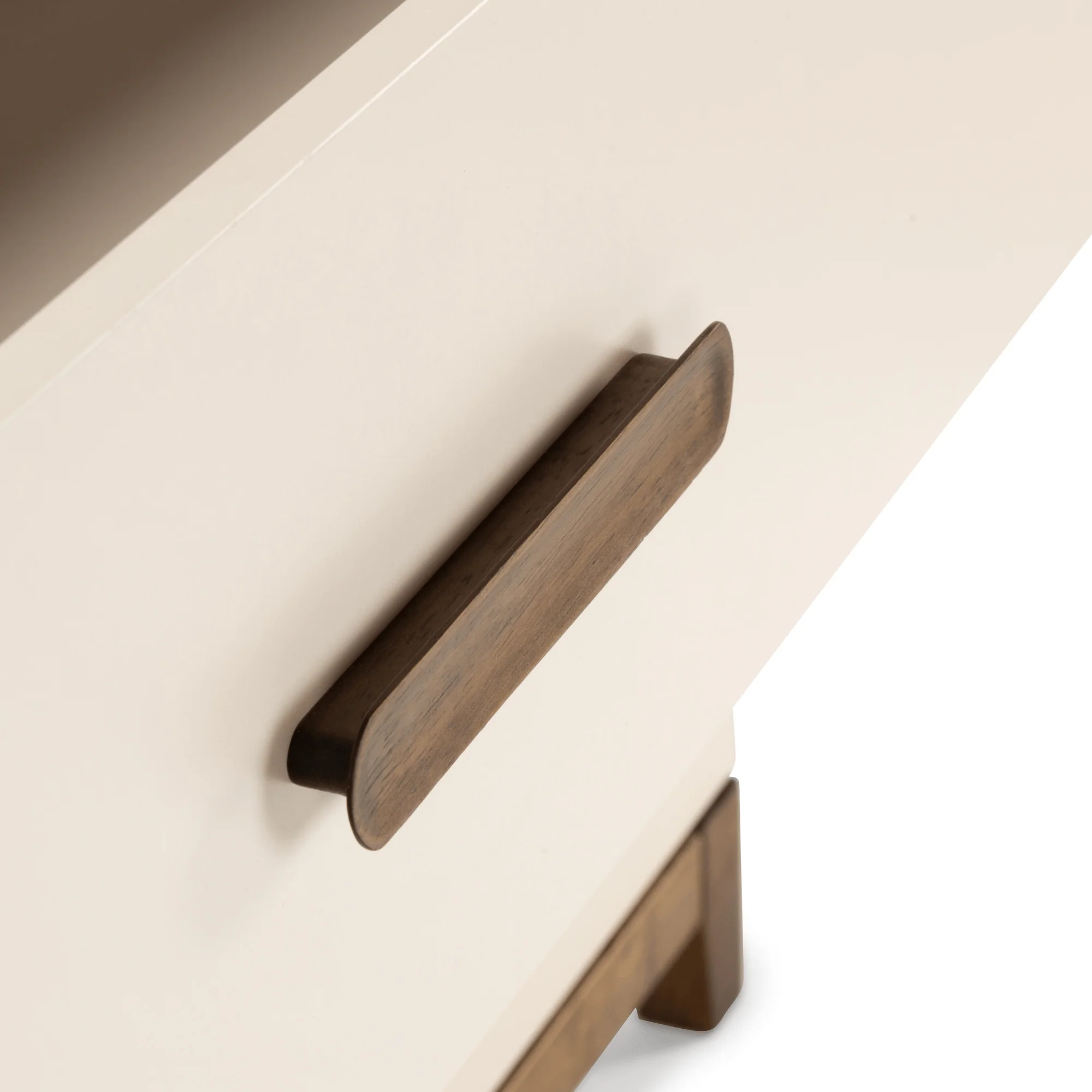 LaLa Little 3-Drawer Dresser - Image 32