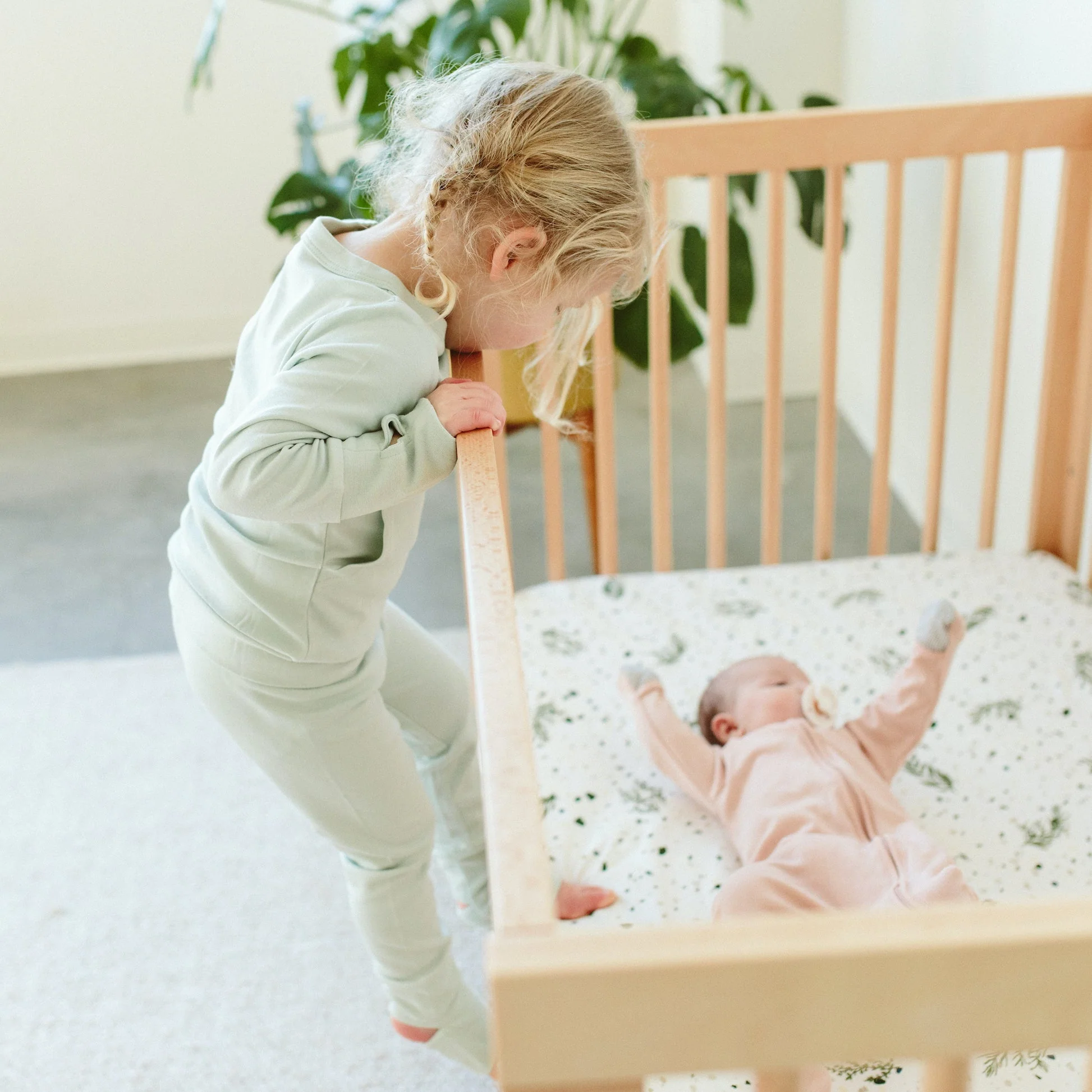 Soho 3-in-1 Convertible Crib - Image 6