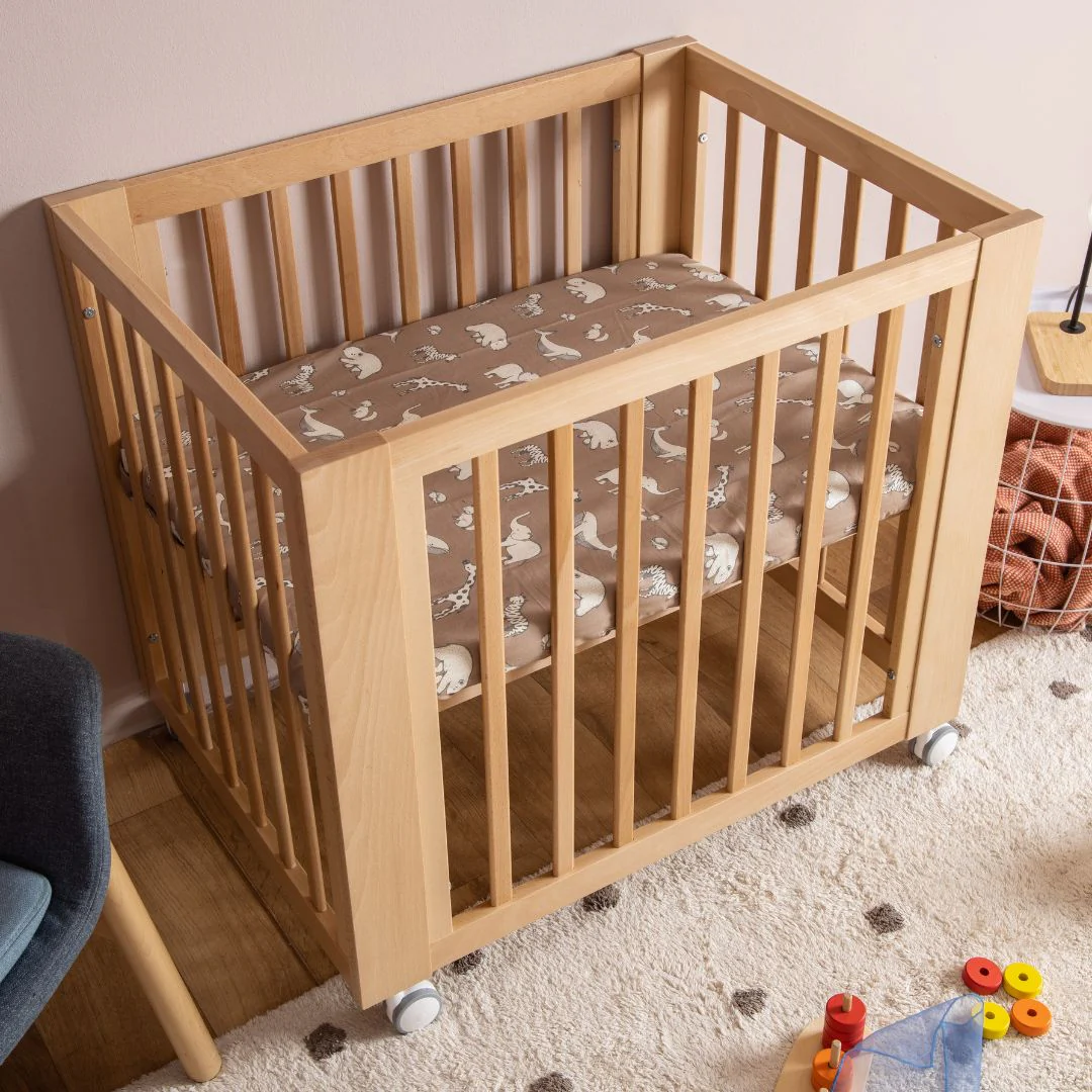 Spirit 8-in-1 Convertible Crib - Image 7
